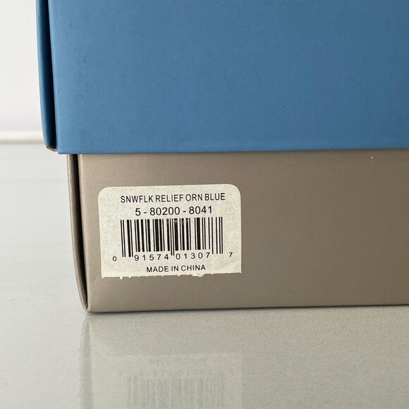 Wedgewood Jasperware Blue Snowflake Ball Ornament in Original Box Retired 2007 - Picture 4 of 10